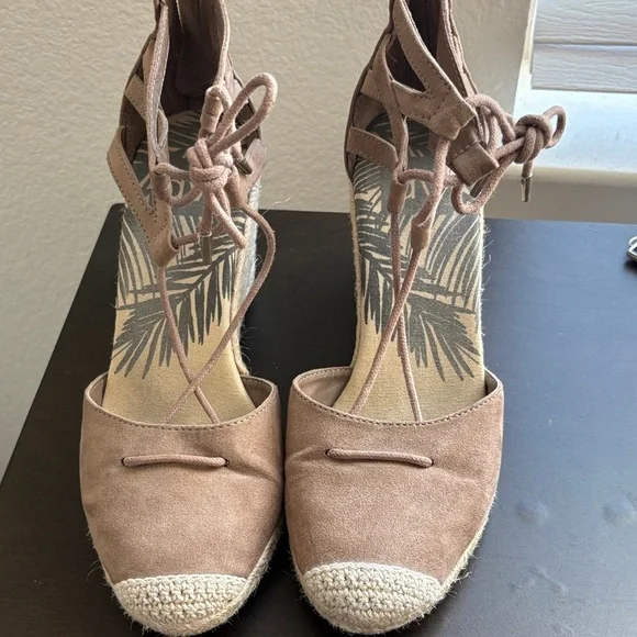 Target Tan Espadrille Lace-Up Shoes - Picture 2 of 7